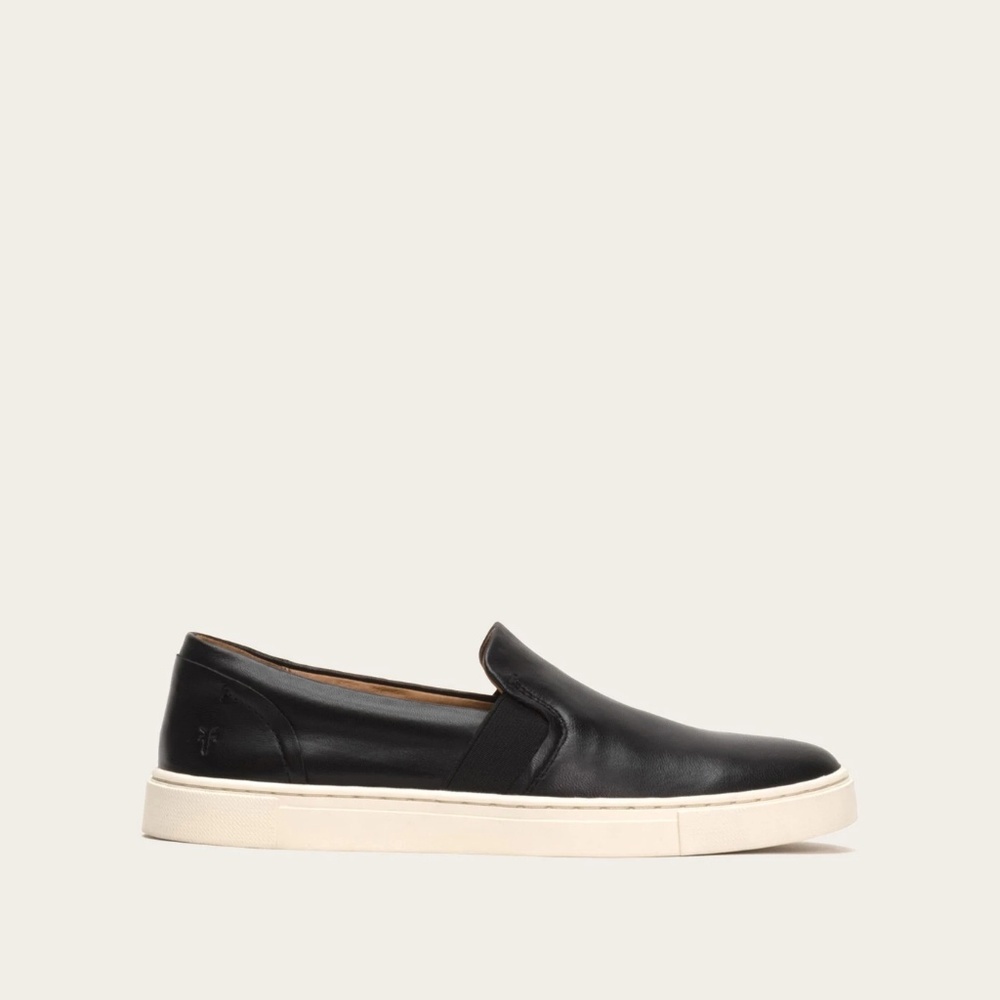 FRYE Dylan Slip Size 8M